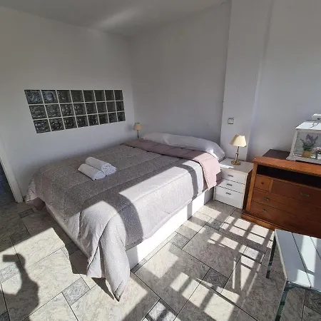 Atico Piscis If بينايدورم